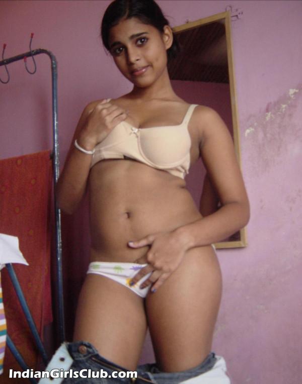 Naked Mega Lady Kerala