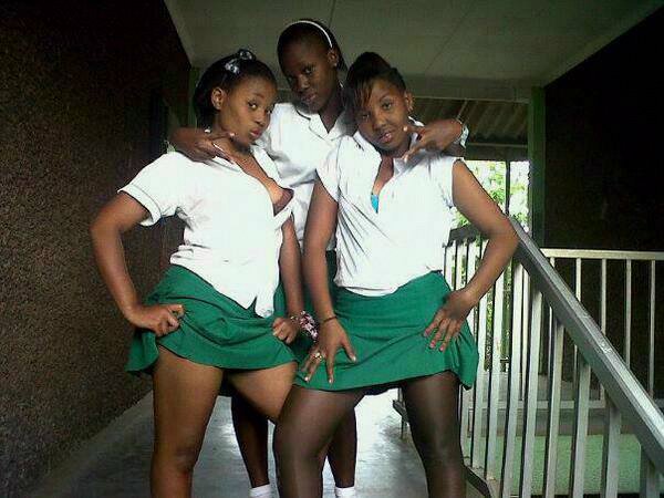 Mzansi girl school nude pic