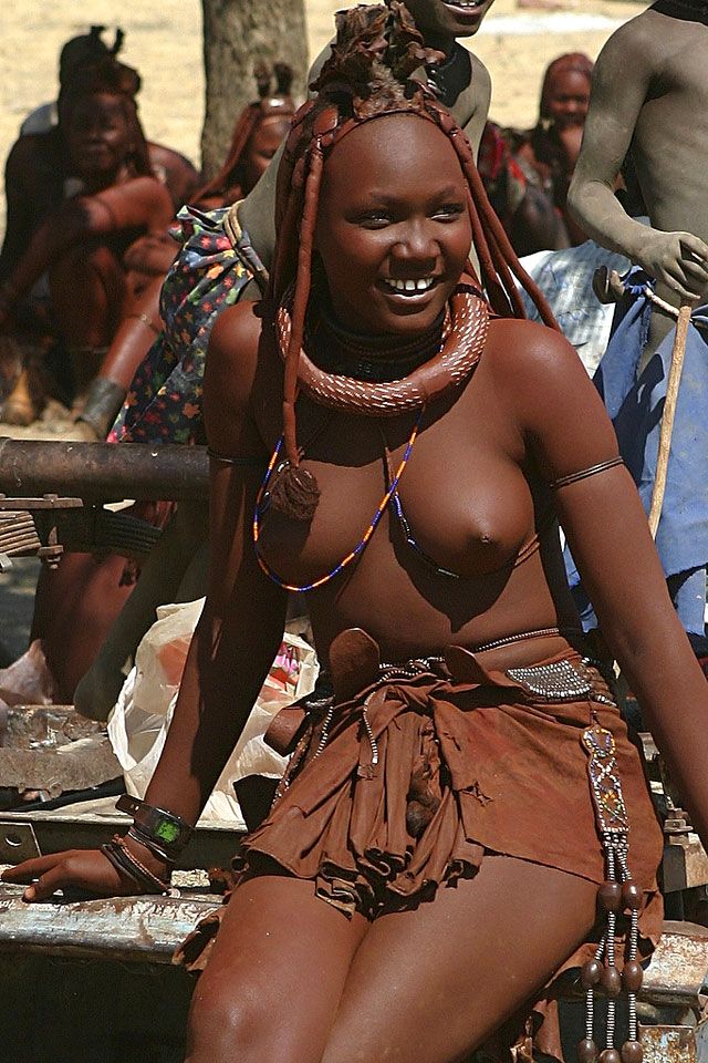 Nude girls africa